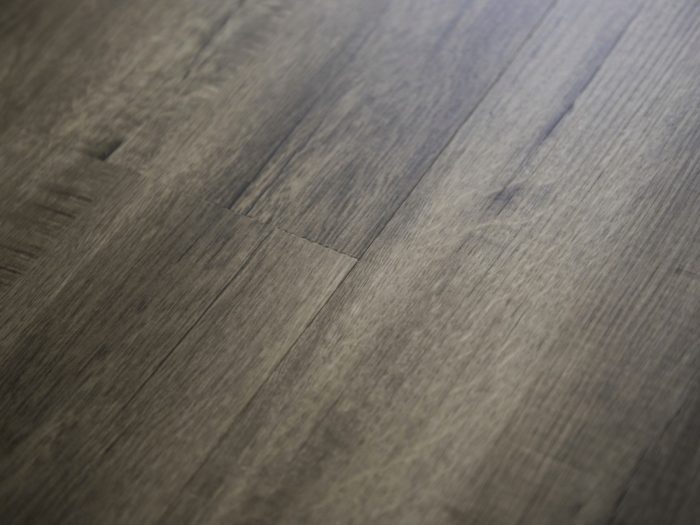Виниловый ламинат Дуб Кросби Quartzwood.