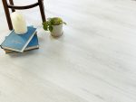 Виниловый ламинат Quartzwood Dub Manhattan.