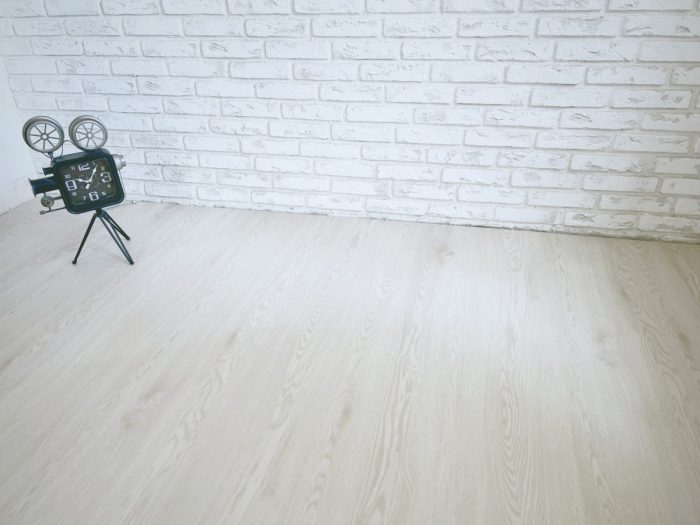 Ламинат Q-12 Дуб Бруклин Quartzwood.