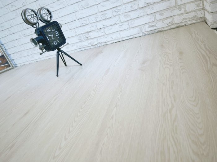 Виниловый ламинат кварцевый Дуб Бруклин Quartzwood.