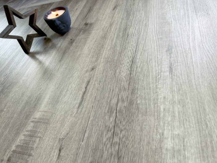 Виниловый ламинат Quartzwood Дуб Мэдисон Q-15.