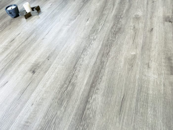 Виниловый ламинат Quartzwood Дуб Мэдисон - текстура дерева