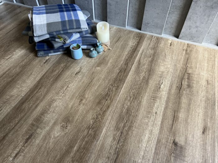 Дуб Кросби ламинат Quartzwood.