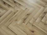 Ламинат 518 Дуб Ливерпуль lamiwood CHESTER - стильный ламинат.