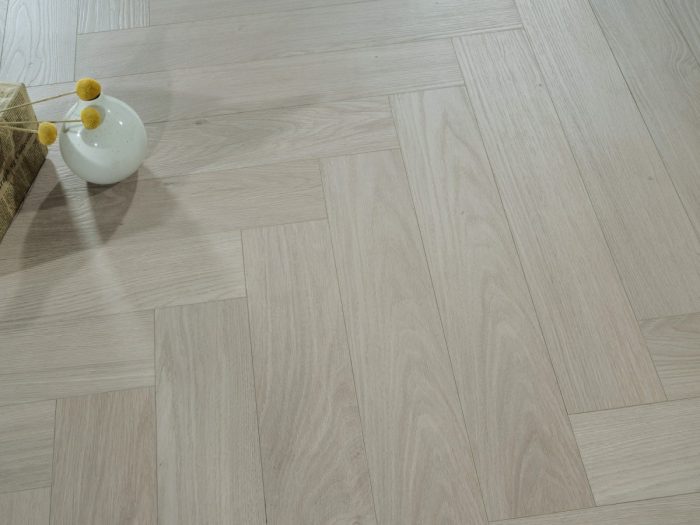 Ламинат 520 Дуб Бостон lamiwood CHESTER - прочный и стильный ламинат.