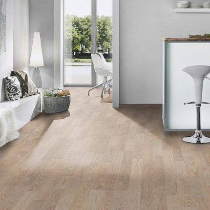 Ламинат Forte Classic 4283 Дуб Льняной 1285 х 192 Krono Original - интерьерное решение.