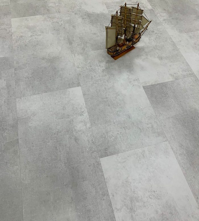 Ламинат SPC FloorAge Mountain Collection 803 Навара - Пейзаж.