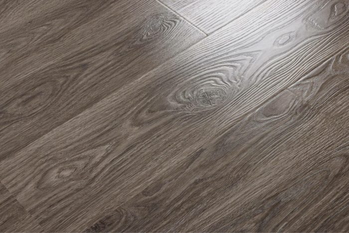 Mostflooring Brilliant 12411 Дуб скандинавский 33 класс 12 мм.