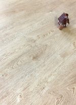 Ясень натуральный 33 класс, 12 мм - Ламинат Mostflooring Brilliant A11703