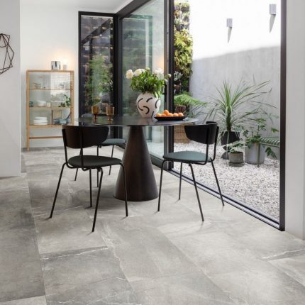 LUZERNA 46938 Moduleo Lay Red Stone Vinyl Quartz.