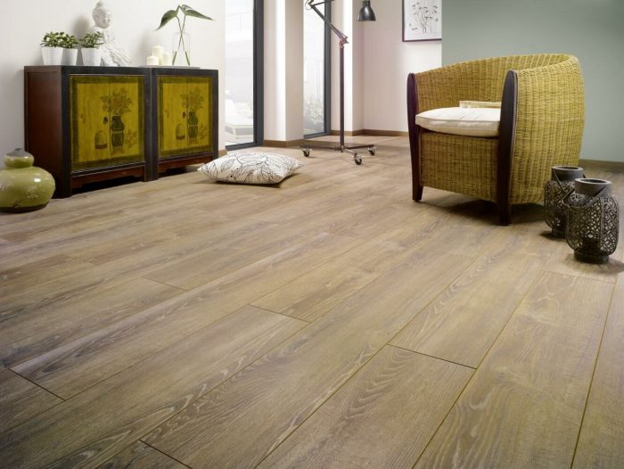 Ламинат Alsafloor Solid Medium Дуб Болеарский 622 - прочный напольный покрытие