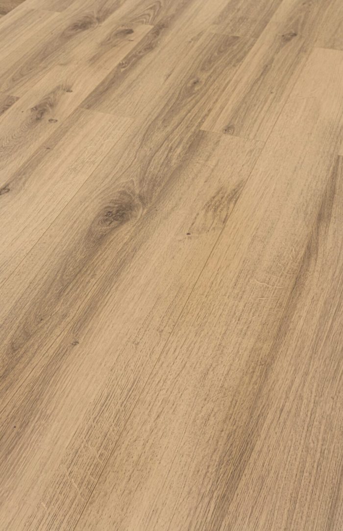 Дуб античный темный ALX829 - ламинат AlixFloor Natural Line