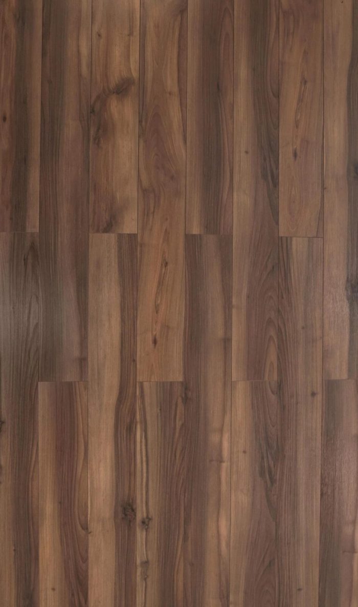 Ламинат AlixFloor Natural Line Орех Американский ALX832 - деревянный пол.
