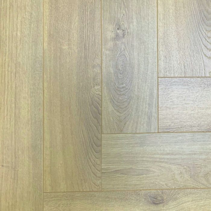Ламинат Kronotex Herringbone 6018 Дуб Кашемир 33 класс 10 мм. - Ламинат Kronotex Herringbone 6018 Дуб Кашемир 33 класс 10 мм.